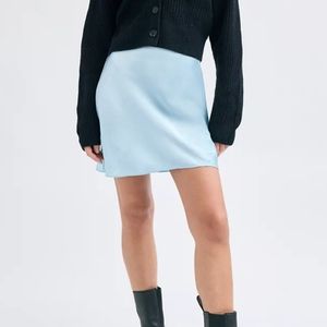 NWT BLUSH PINK Aritzia Slip Skirt